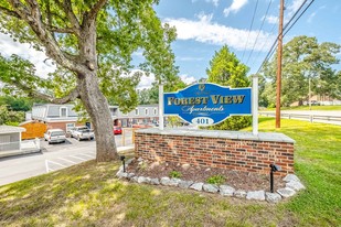 Building Photo - Forest View Apartments