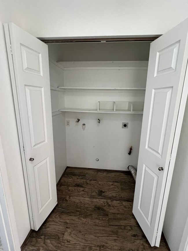 Building Photo - 349 Mar Vista Dr