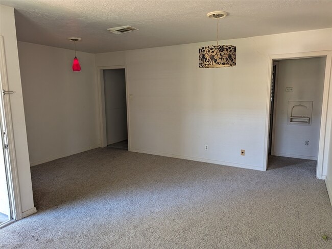 Building Photo - 5318 Angelo St