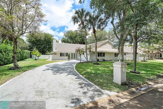 Building Photo - 10209 Vestal Ct