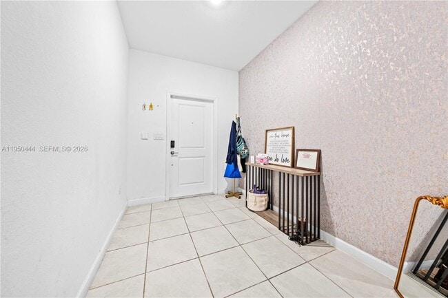 Building Photo - 25557 SW 109th Ave