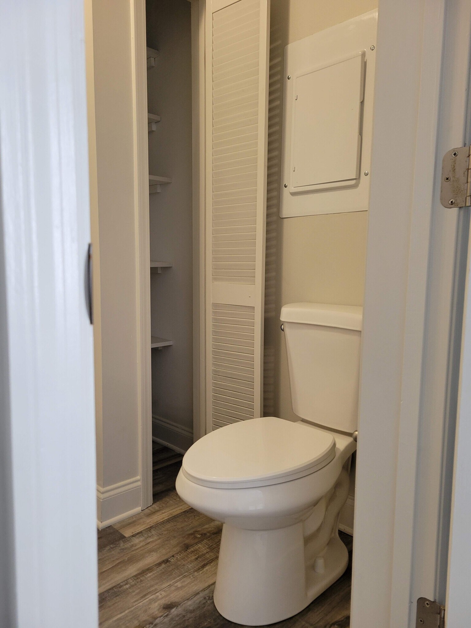 Master Bath - 18 Brown Dr SW