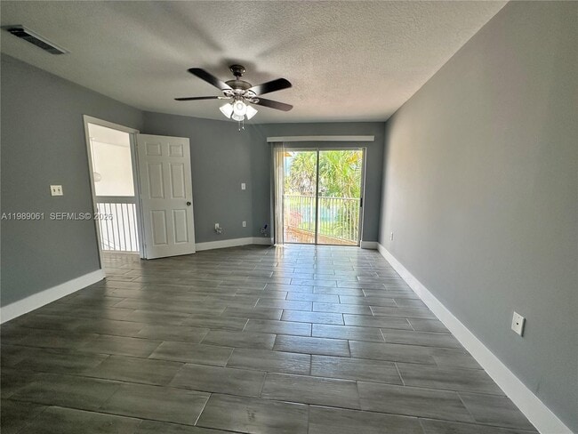 Building Photo - 14832 SW 104th St