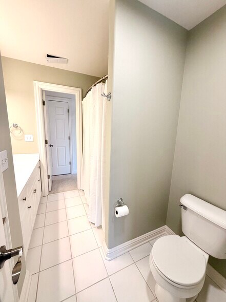 Building Photo - 5304 Wolfpen Woods Dr.