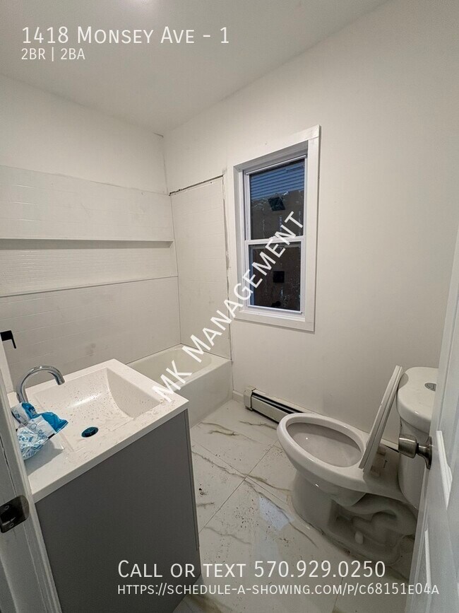 Building Photo - 1418 Monsey Ave