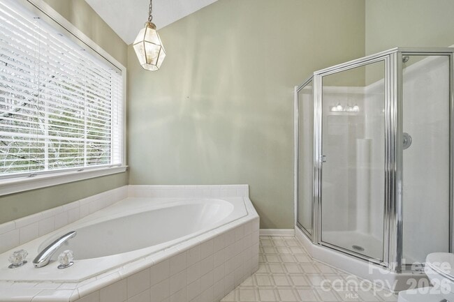 Building Photo - 2717 Bathgate Ln