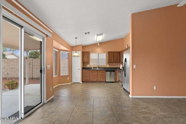 Building Photo - 14527 W Marcus Dr