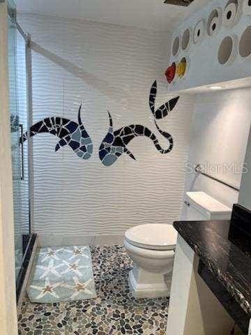 Building Photo - 19505 Quesada Ave