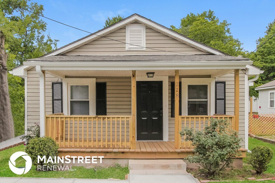 Primary Photo - 218 E Todd Ln
