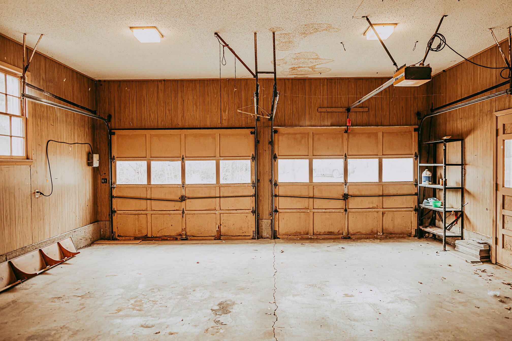 Garage - 5331 Indian Hill Rd