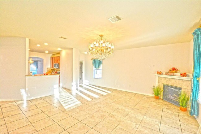 Building Photo - 18339 All Oak Trail