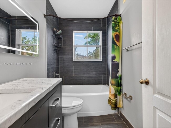 Building Photo - 3004 SW 129th Way