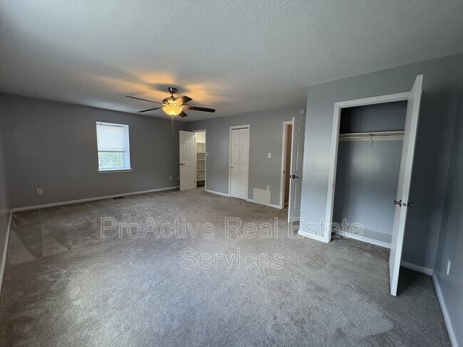 Building Photo - 1501 Antler Cir