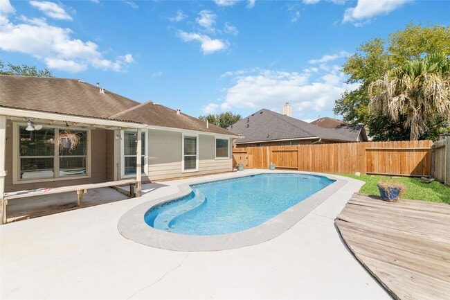 Building Photo - 10302 Rudolph Ct