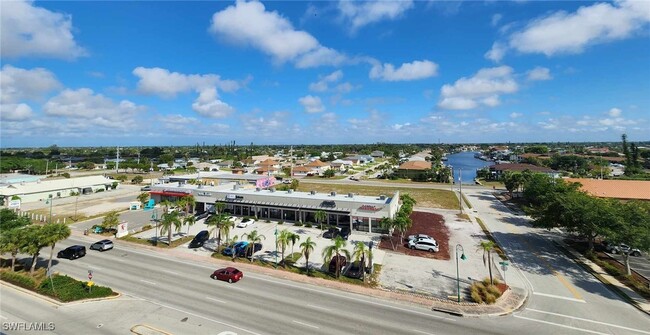 Building Photo - 4803 Sunset Ct