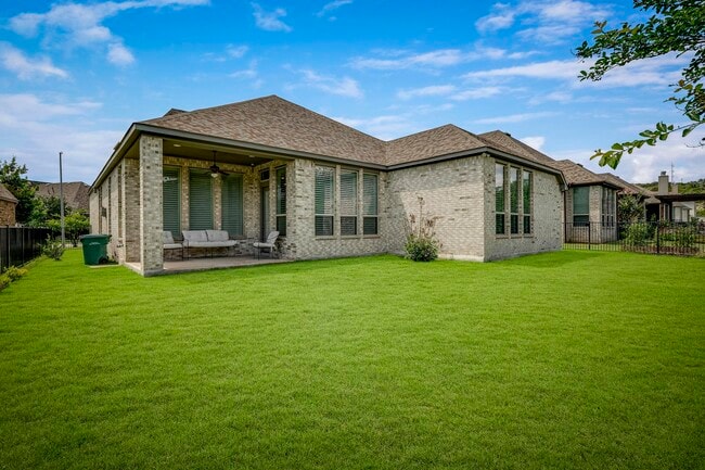 Building Photo - 7038 Cantera Manor Blvd