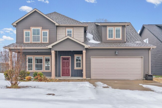 Building Photo - 1151 Eagle's View Dr