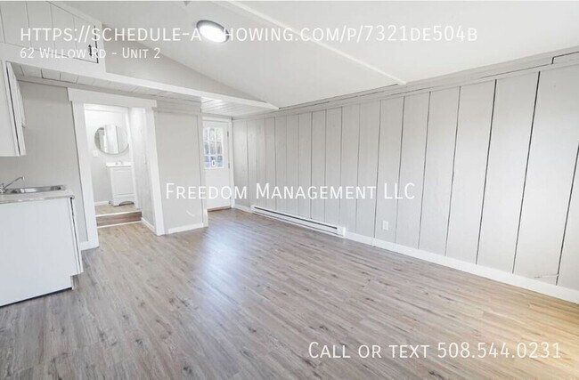 Building Photo - 62 Willow Rd