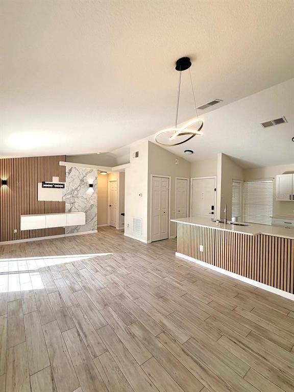 Building Photo - 15336 Margaux Dr