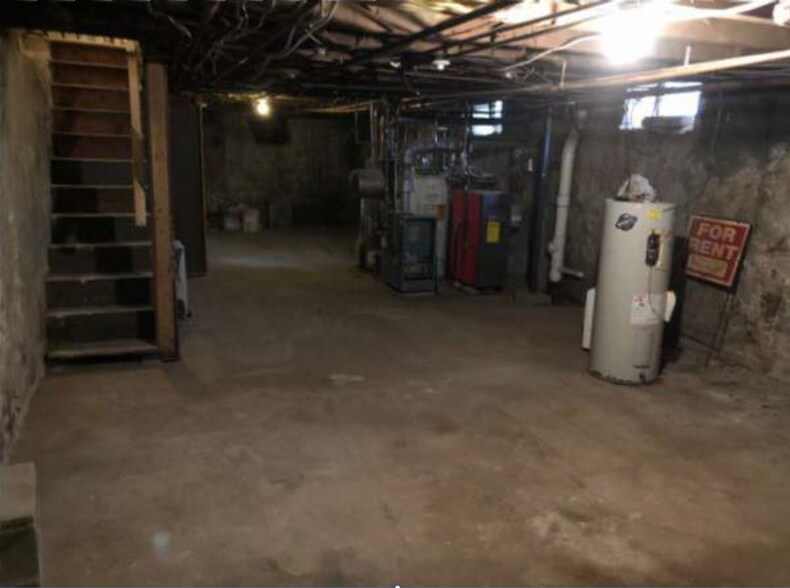 Basement - 117 Sumac St