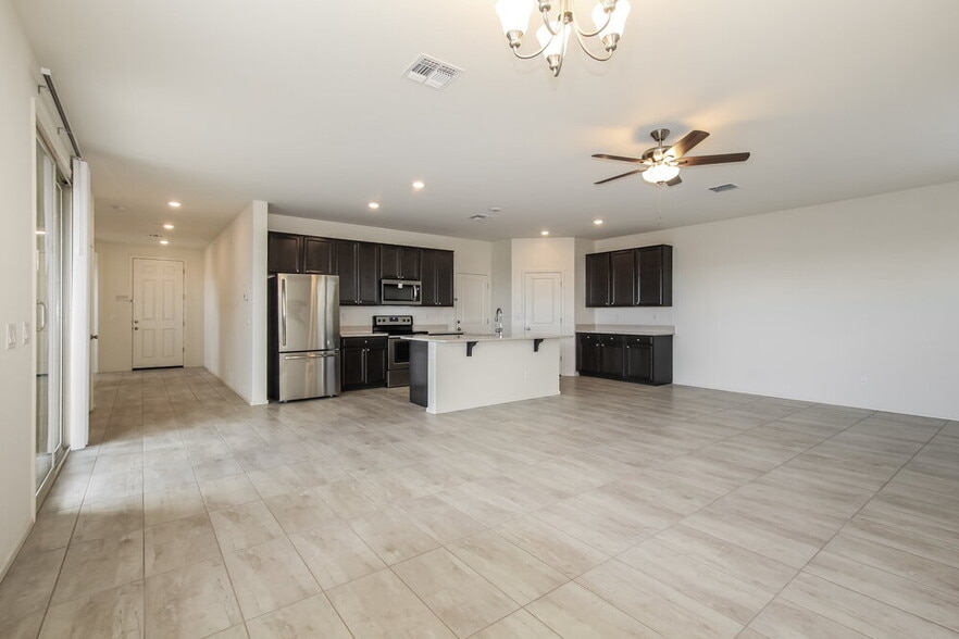 Building Photo - 16663 W Sierra St