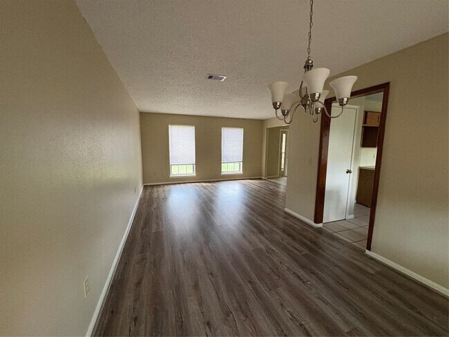 Building Photo - 3310 Mulberry Hill Ln