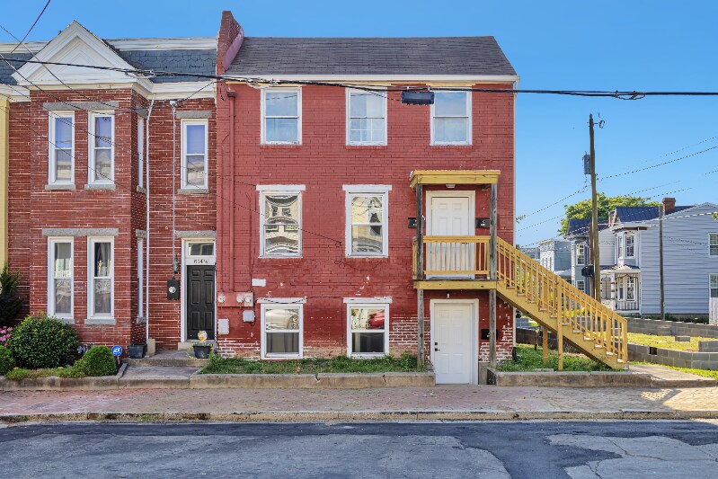 Building Photo - 616 N 21st St