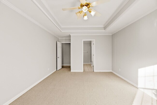 Building Photo - 12711 Misty Creek Dr