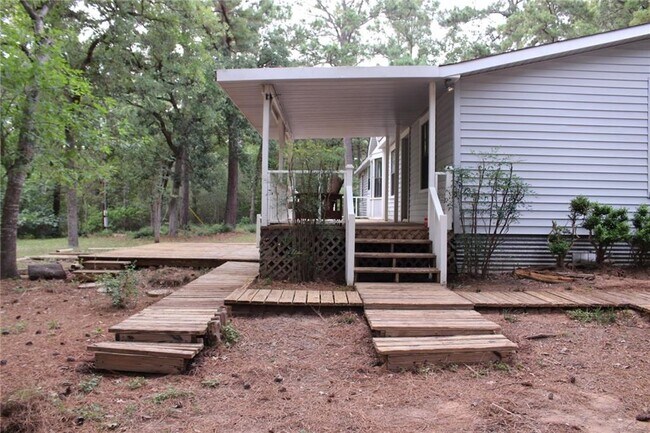 Building Photo - 391 Kc Dr
