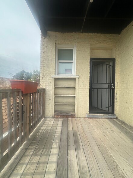 Building Photo - 8345 S Marshfield Ave