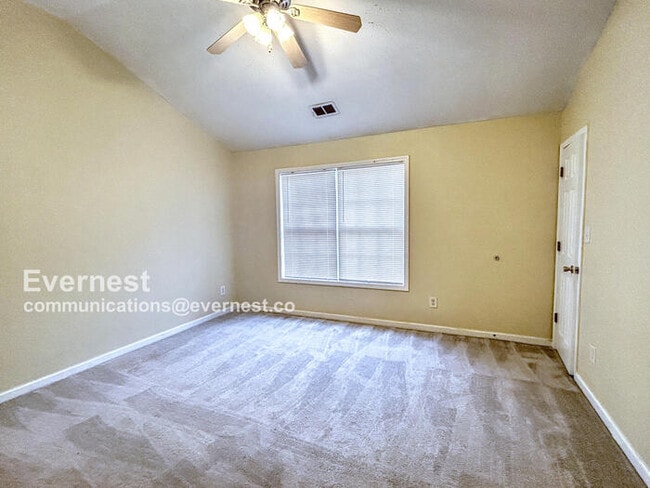 Building Photo - 4846 Hairston Park Square