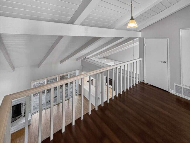Building Photo - 1776 S Dallas Dr