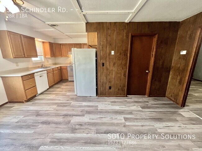 Building Photo - 500 Schindler Rd