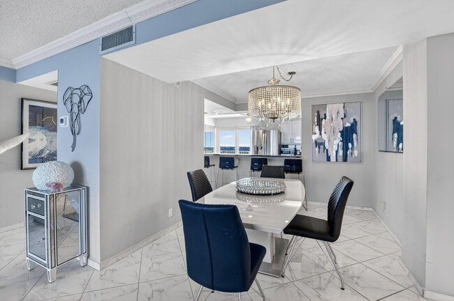 Building Photo - 3000 S Ocean Blvd