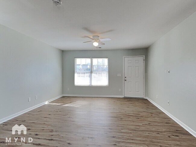 Building Photo - 6530 Paw Village Rd