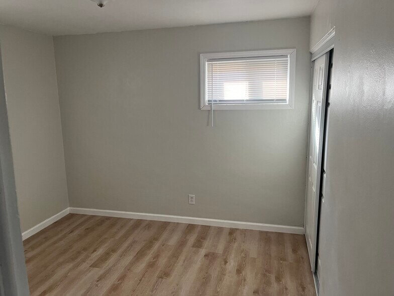 Building Photo - 312 Treasure St