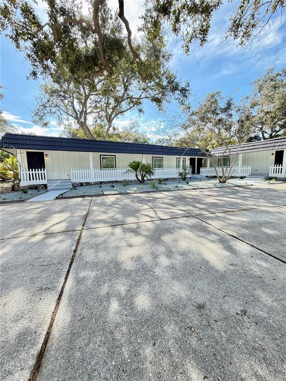 Building Photo - 1156 Orange Ave