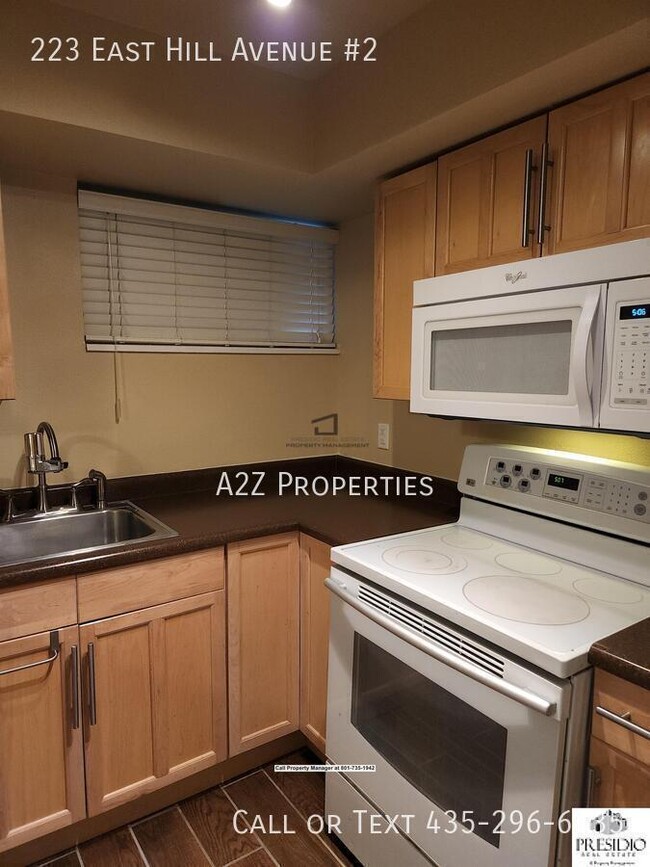 Building Photo - 223 E Hill Ave