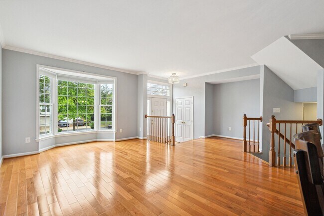 Building Photo - 7035 Fieldhurst Ct