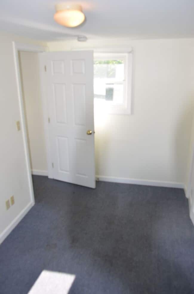 Building Photo - 15-17 Peru Street