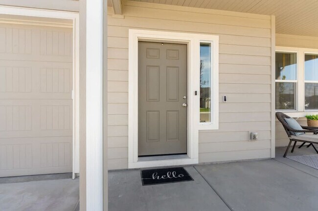 Building Photo - 3806 Winged Dove St