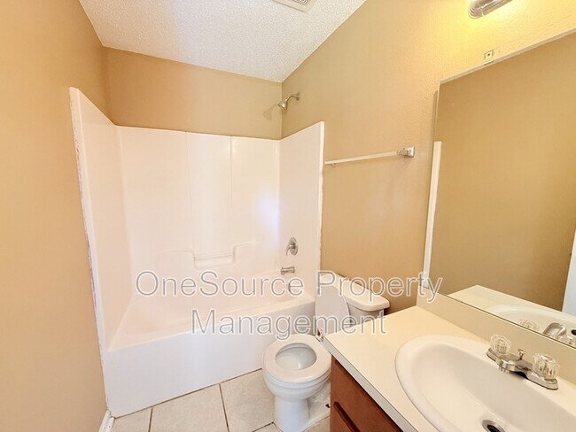 Building Photo - 2135 Hamilton St