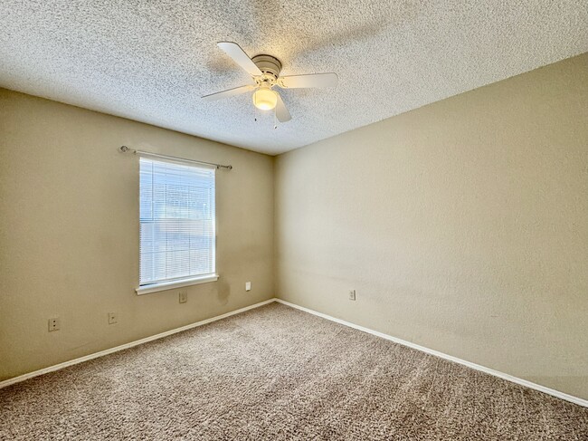 Building Photo - 6300 Westlane