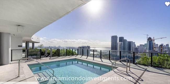 Building Photo - 1600 NE 1st Ave