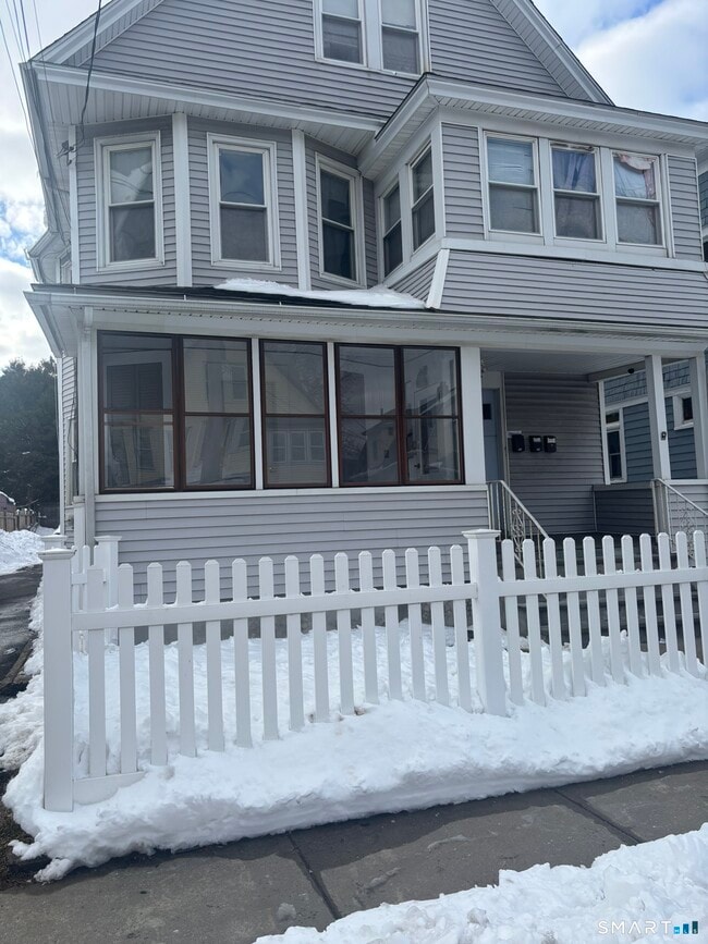 Building Photo - 73 Pixlee Pl