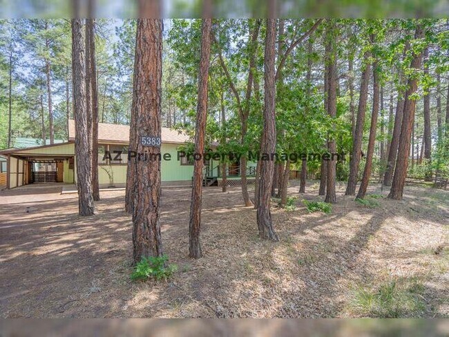 Building Photo - 5383 Glenwood Ln
