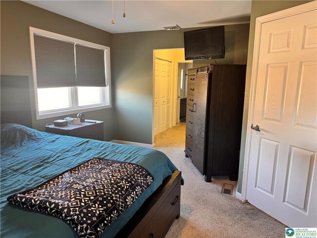 Building Photo - 354 Granger Rd