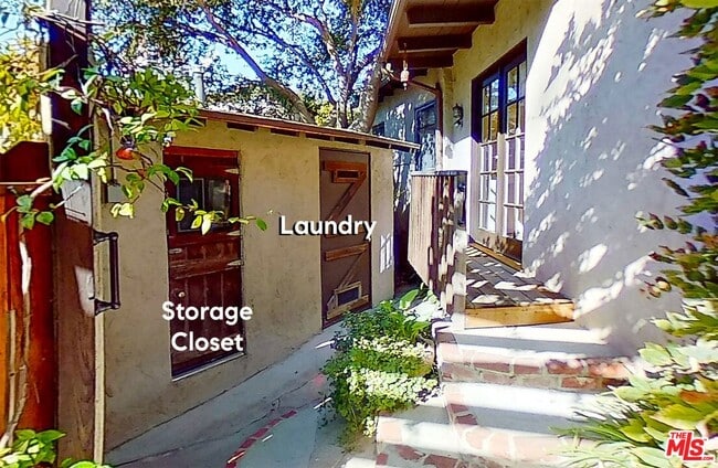 Building Photo - 10211 Seabury Ln