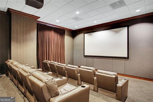 Building Photo - 195 14th St NE