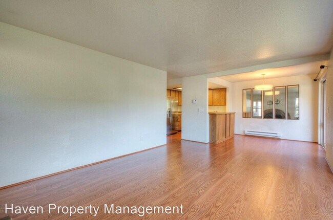 Building Photo - 3 br, 2 bath House - 715 143rd Ave NE Apt H30